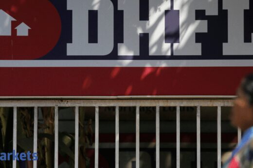 Ahead of DHFL voting, Oaktree attacks Piramal bid