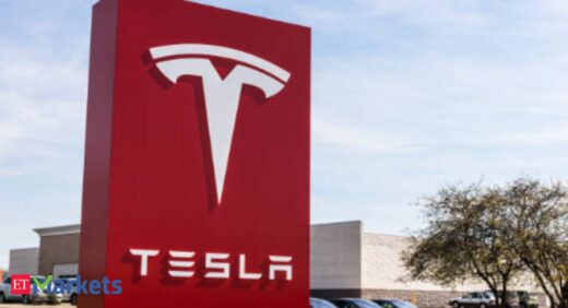 Tesla: High-flying Tesla joins S&P 500; skeptics say buyer beware