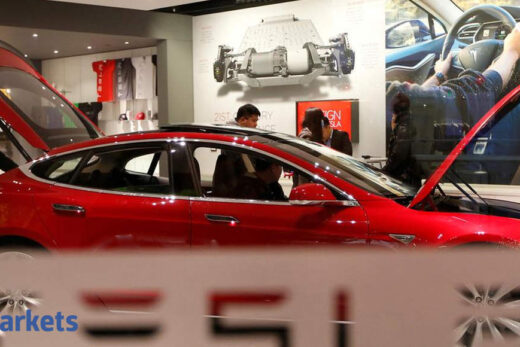 Tesla: Tesla's rise made 2020 the year the US auto industry went electric