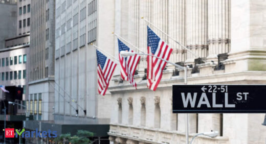 retail stocks: Wall Street Weekahead: Investors bet old-school retailers will rebound in 2021