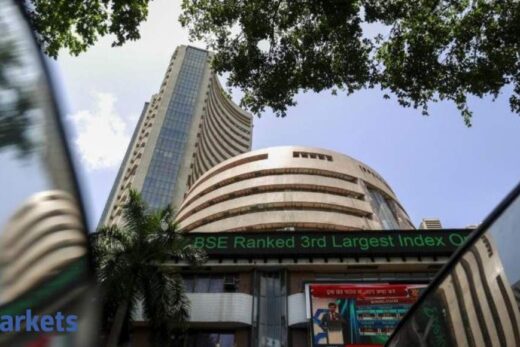 Financials drag Sensex 100 points after RBI warning on NPAs