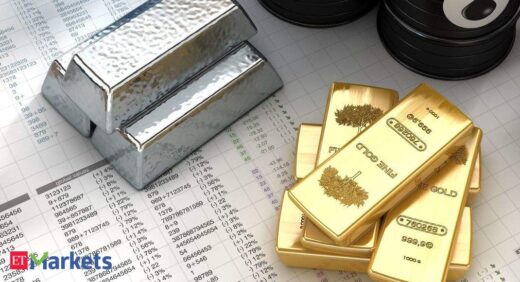 Gold plunges Rs 614, silver tanks Rs 1,609