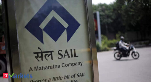 Govt to sell up to 10% equity in SAIL through offer for sale