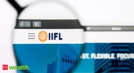 IIFL Home Finance ties up with Standard Chartered Bank for co-lending