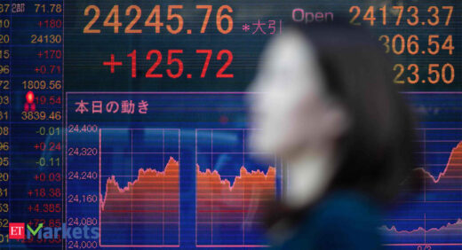 Japan shares end lower on vaccine delay, caution ahead of earnings season