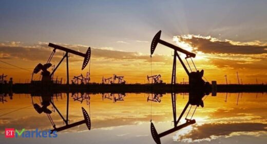 Oil dips after unexpected rise in US crude stocks