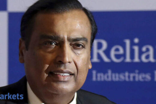 RIL Q3 Results: PAT rises 12.5% YoY, beats estimates; sales slump 21%