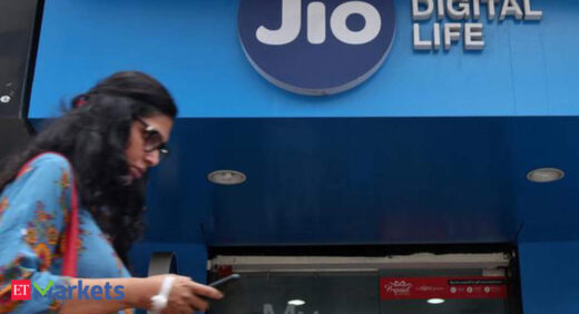 Reliance Jio Q3 results: Net profit rises 16% QoQ; ARPU rises to Rs 151, beats estimates