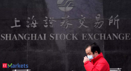 Shanghai Stock Exchange moves to cool down trading of listed funds