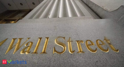 Wall Street Beat: Jamie Dimon, Jeremy Grantham and threat of a market plunge