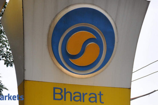 bpcl divestment: ‘Foreign oil cos keen on buying BPCL stake’