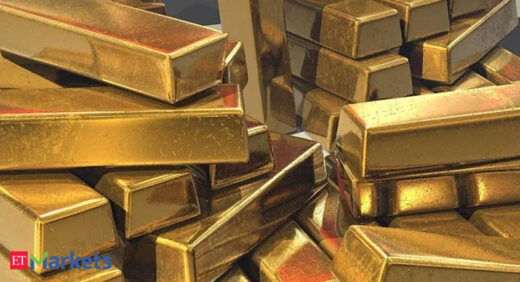 gold rate today: Gold prices today trade flat with negative bias, support at Rs 48,900