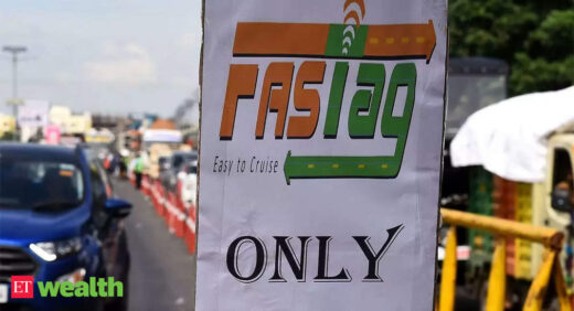 All toll lanes at National Highways to turn into FASTag lanes Monday onwards