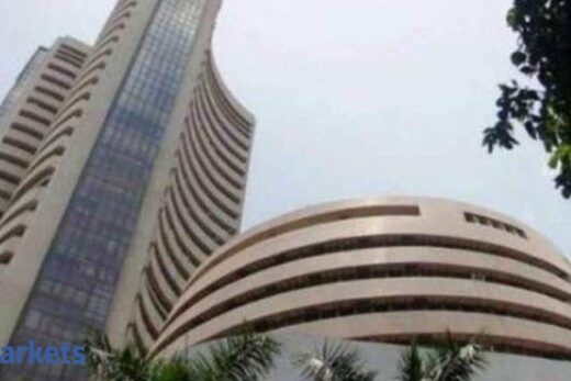 BSE: High & higher: M-cap of BSE cos tops Rs 200 lakh cr