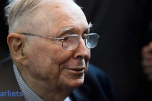 Charlie Munger: Buffett’s right-hand man says US stock market is overvalued