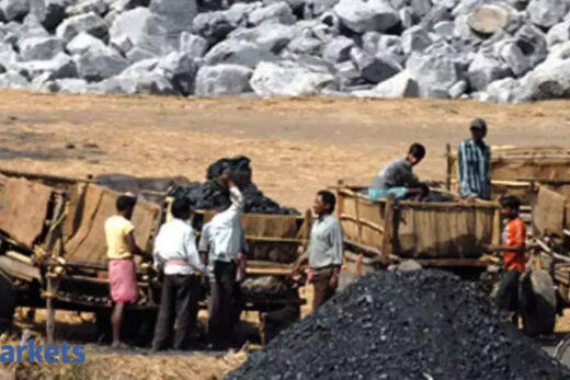 Coal India Share Price: Buy Coal India, target price Rs 178: Motilal Oswal