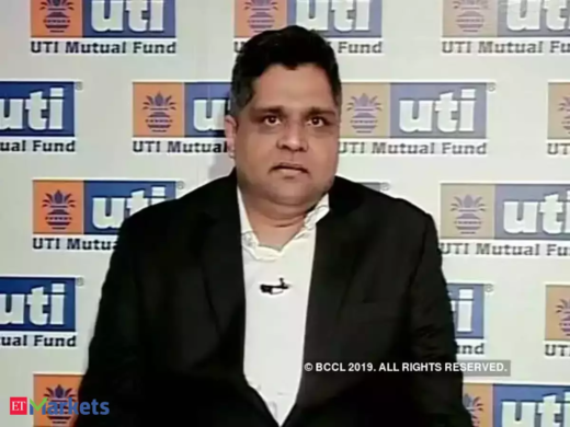 ETMarkets Investors' Guide: UTI MF's Srivatsa on how manage biases and invest at market highs