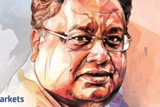 rakesh jhunjhunwala: India will overtake China in the next 25 years: Rakesh Jhunjhunwala