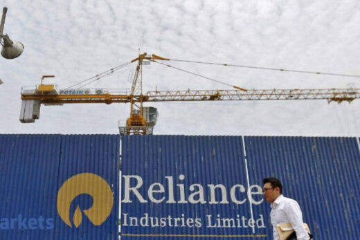 reliance shares: Morgan Stanley gives thumbs up to RIL going green; shares gain 2%