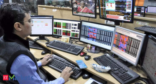 Brokers: Stock brokers offer discounts & more to trade with them