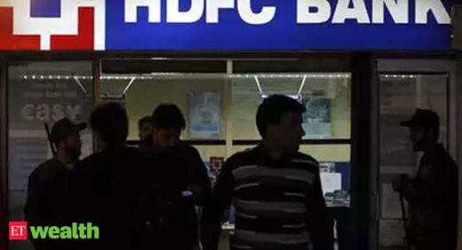 HDFC Bank faces intermittent glitches with payments platform