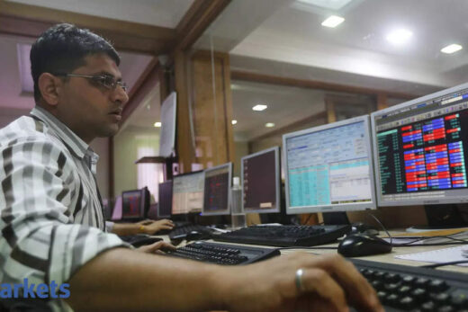 NSE Tech Glitch: NSE outage: Time to consider allowing Sensex, Nifty trading on all bourses, says RBI article