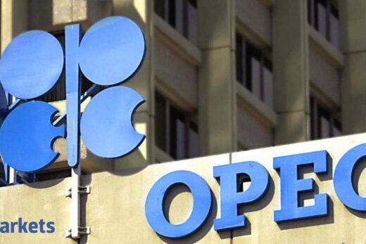 OPEC+ debates whether to raise or freeze oil output as price recovers