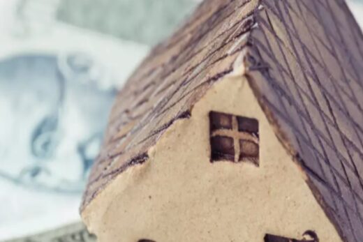 Women borrow more for home purchase than other assets : CRIF Highmark