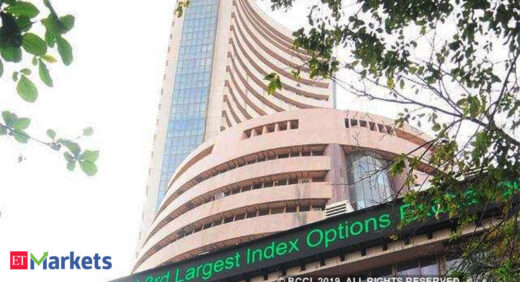 midcap stocks: Stock market update: BSE MidCap index slips over 1%; REC tumbles 6%