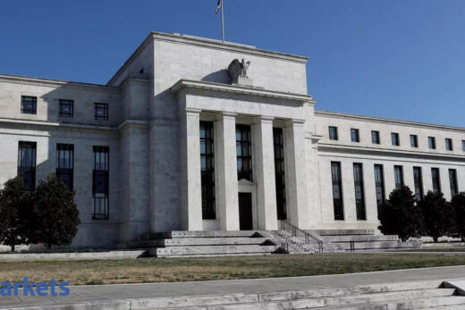 Federal Reserve to taper bond buying in fourth quarter: Economists