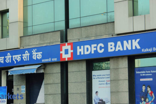 HDFC Bank reorganises business verticals, digital to form backbone