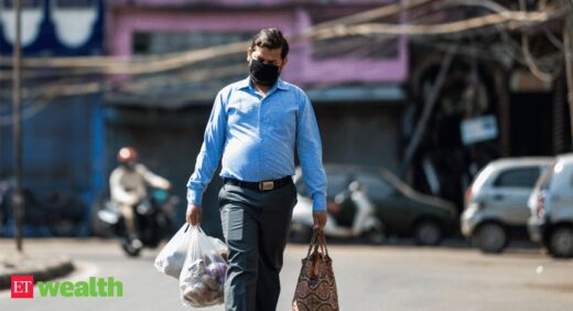 Indian consumers turn more glum about the future, survey shows