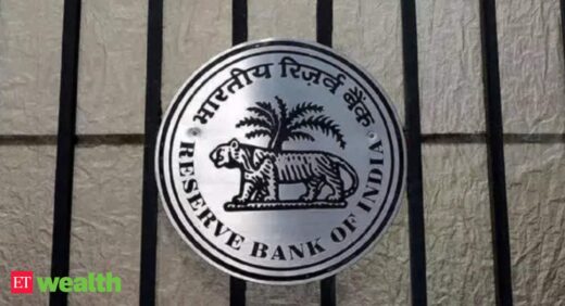 reserve bank of india: RBI imposes Rs 10 crore penalty on HDFC Bank for irregularities in auto loan book