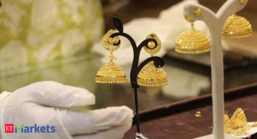 Akshaya Tritiya: Akshaya Tritiya begins on sombre note; jewellers expect 10-15% sales