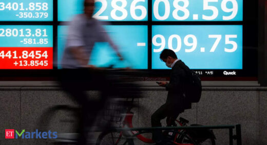 Asian shares slip on inflation concerns