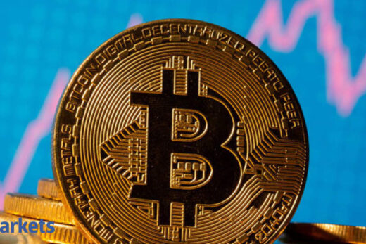 Bitcoin's big fall: History suggests slow recovery for the cryptocurrency