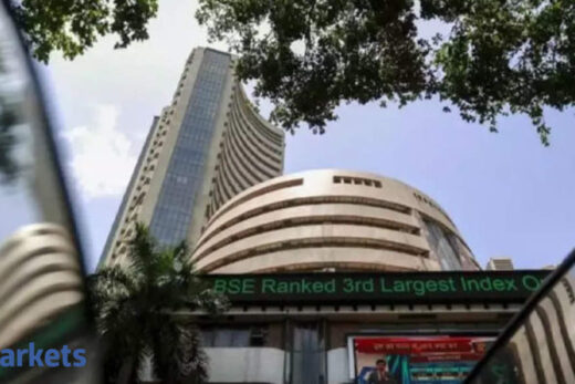 Sensex loses 465 points, Nifty below 14,500; L&T Tech plunges 8%