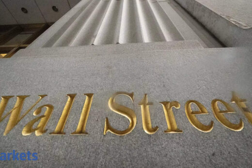 Dow Jones shares: Wall Street ekes out gains to close languid week