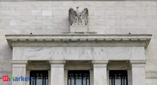 Fed: Fed poised to crawl onto ‘knife edge’ to rein in record largesse