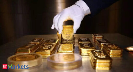 Gold down for 3rd day as dollar firms ahead of Fed meeting