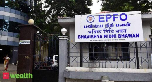 Govt may set up task force on mandatory seeding of Aadhaar for enrollment and remittances under the EPFO