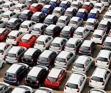 Market Watch: Does D-Street see auto sales recovery anytime soon?