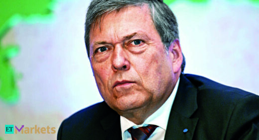 Tata Motors: TaMo CEO Butschek to step down on June 30