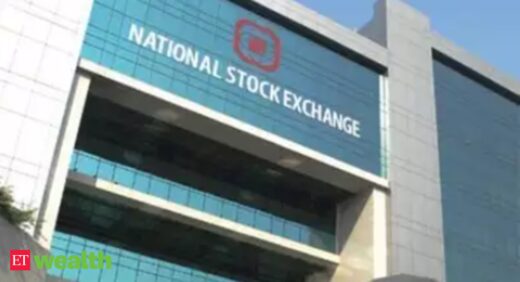 New investor registrations on NSE: New investor registrations cross 50 lakh on NSE in less than 4 months of FY22