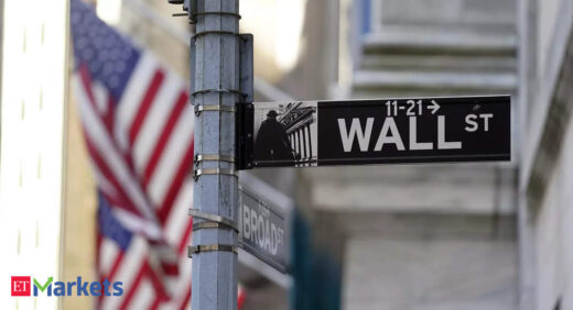 Dow Jones share price: Dow Jones drops 150 pts; S&P 500 hits retreats after hitting record high