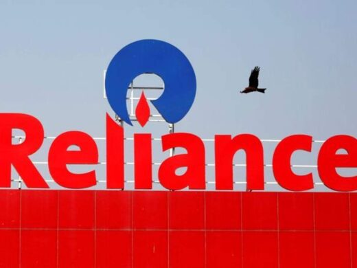 ETMarkets Morning Podcast: RIL’s Q1 profit projections vary widely