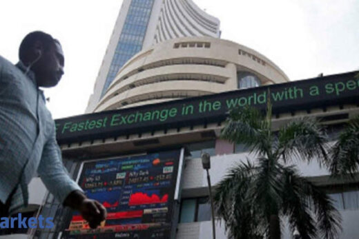 Sensex loses 164 points, Nifty below 15,700; Vodafone Idea plunges 9%