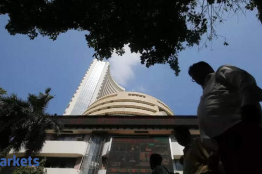 Sensex rallies 300 points on firm global cues; Nifty tops 15,800