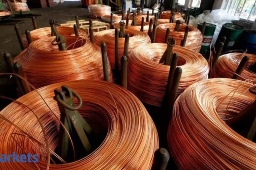 copper prices: Copper falls as dollar firms amid virus worries