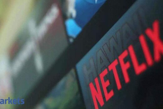 3 former Netflix employees charged with insider trading